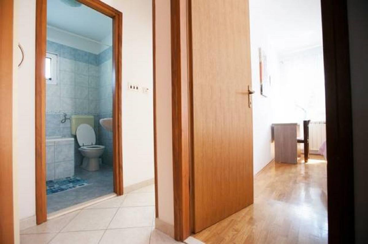 Apartment Green Oasis สปลิท ภายนอก รูปภาพ